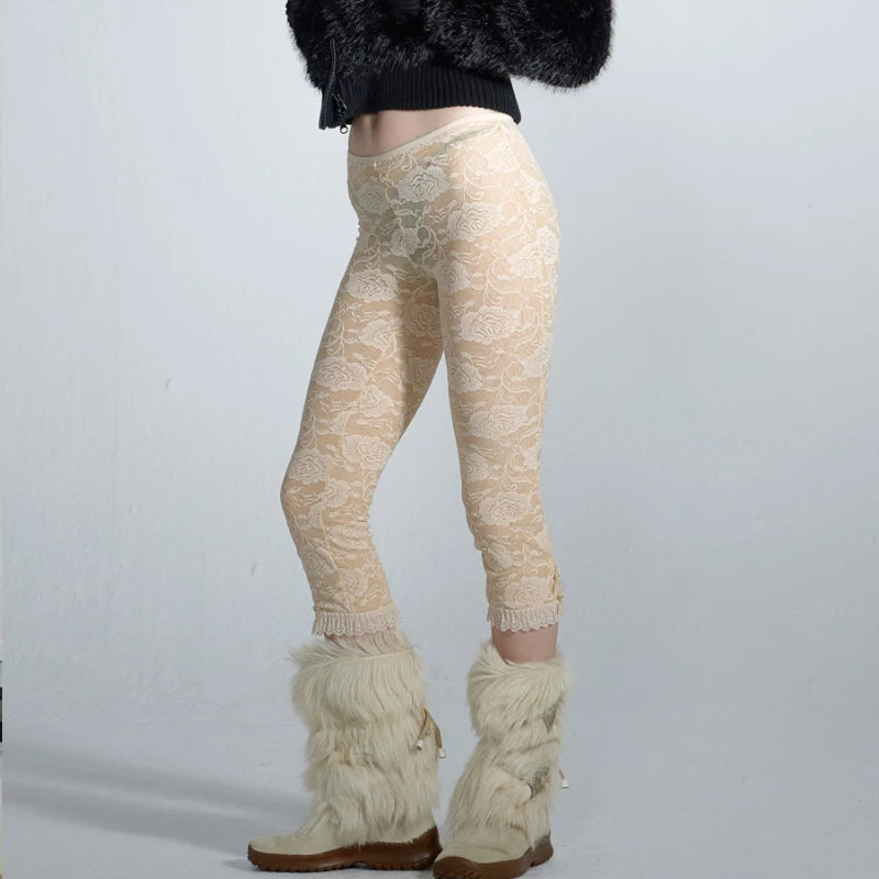 Leggings de Encaje Transparente Estilo Y2K - Mallas Capri con Malla Floral y Lazo Decorativo