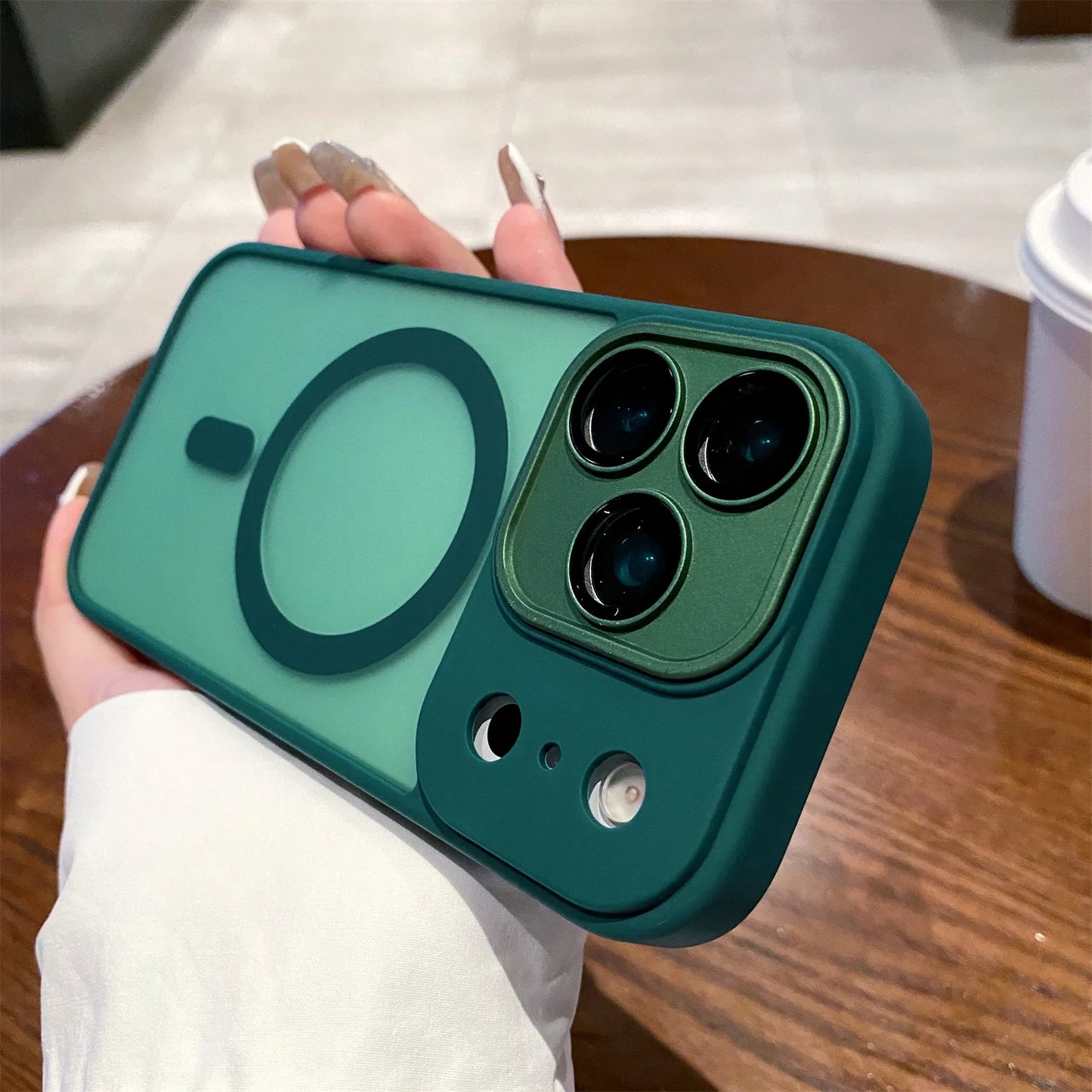 New iphone 17 Pro Max Air Matte Magnetic phone Case For iPhone 17 17A ir 17 Pro For Magsafe Wireless Charger Cover