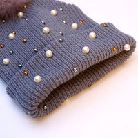 Gorro Invierno Mujer con Pompones y Perlas - Beanie Lana Tejido Cálido y Elegante
