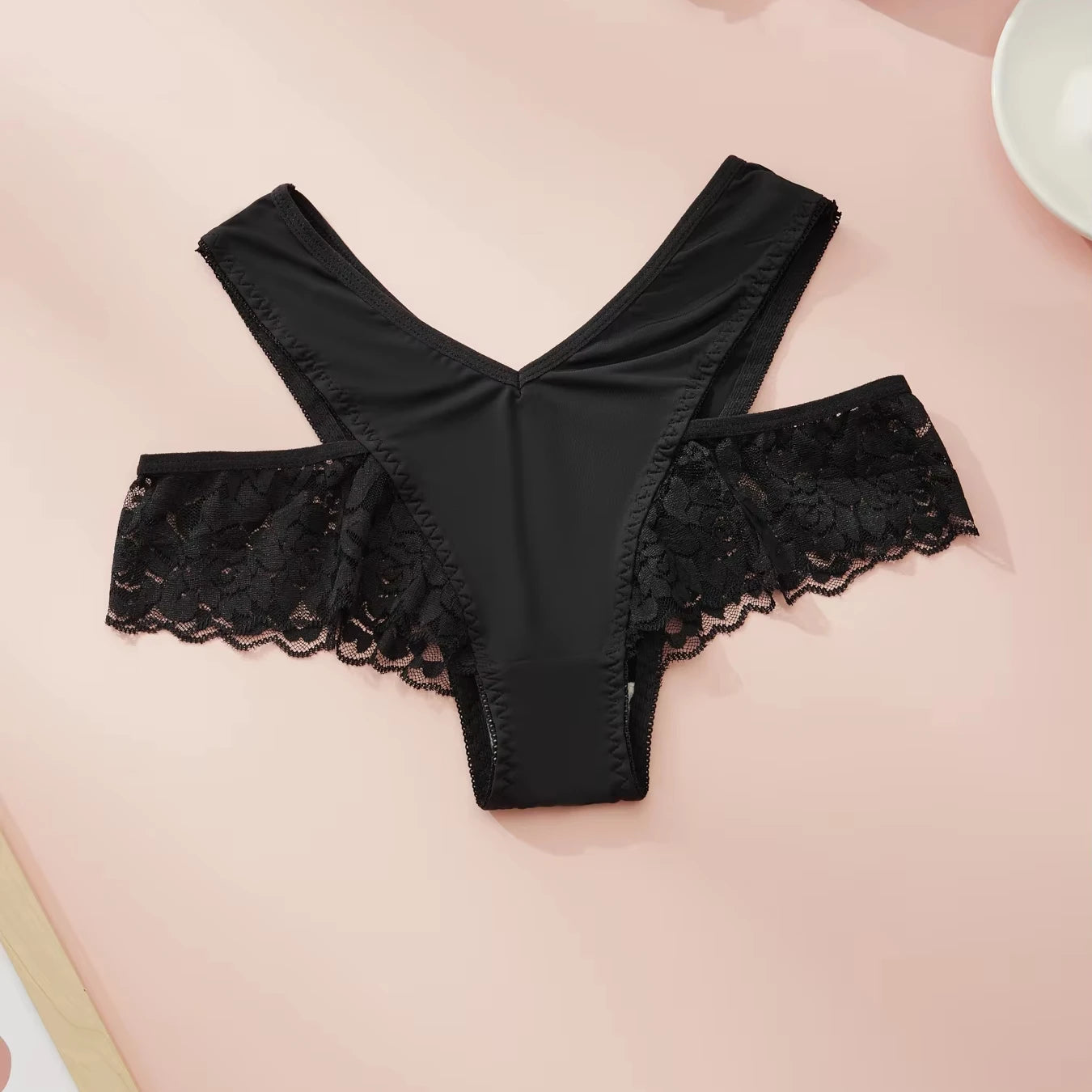 Sexy Cut-out Lace Panties Bulk Wholesale Custom Logo Women Breathable Hollow Out Briefs Factory Price Female Underwear 3 Colors