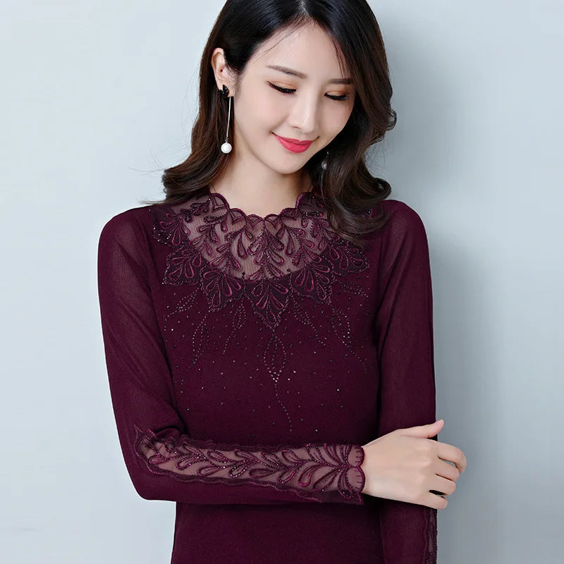 Women's Solid Color Lace Long Sleeve T-Shirt – Slim Fit O-Neck Top