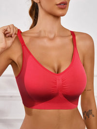 High Support Seamless Yoga Bralette – Wire-Free Ruched Push-Up Sports Bra for Women