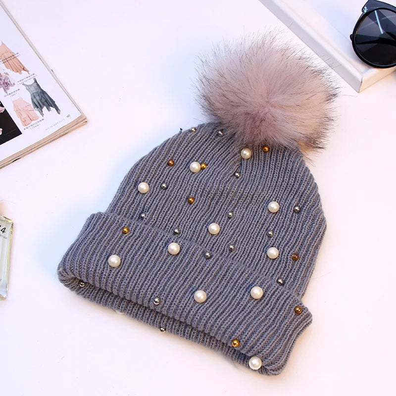 Gorro Invierno Mujer con Pompones y Perlas - Beanie Lana Tejido Cálido y Elegante