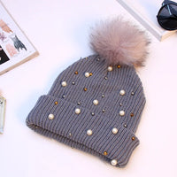 Gorro Invierno Mujer con Pompones y Perlas - Beanie Lana Tejido Cálido y Elegante