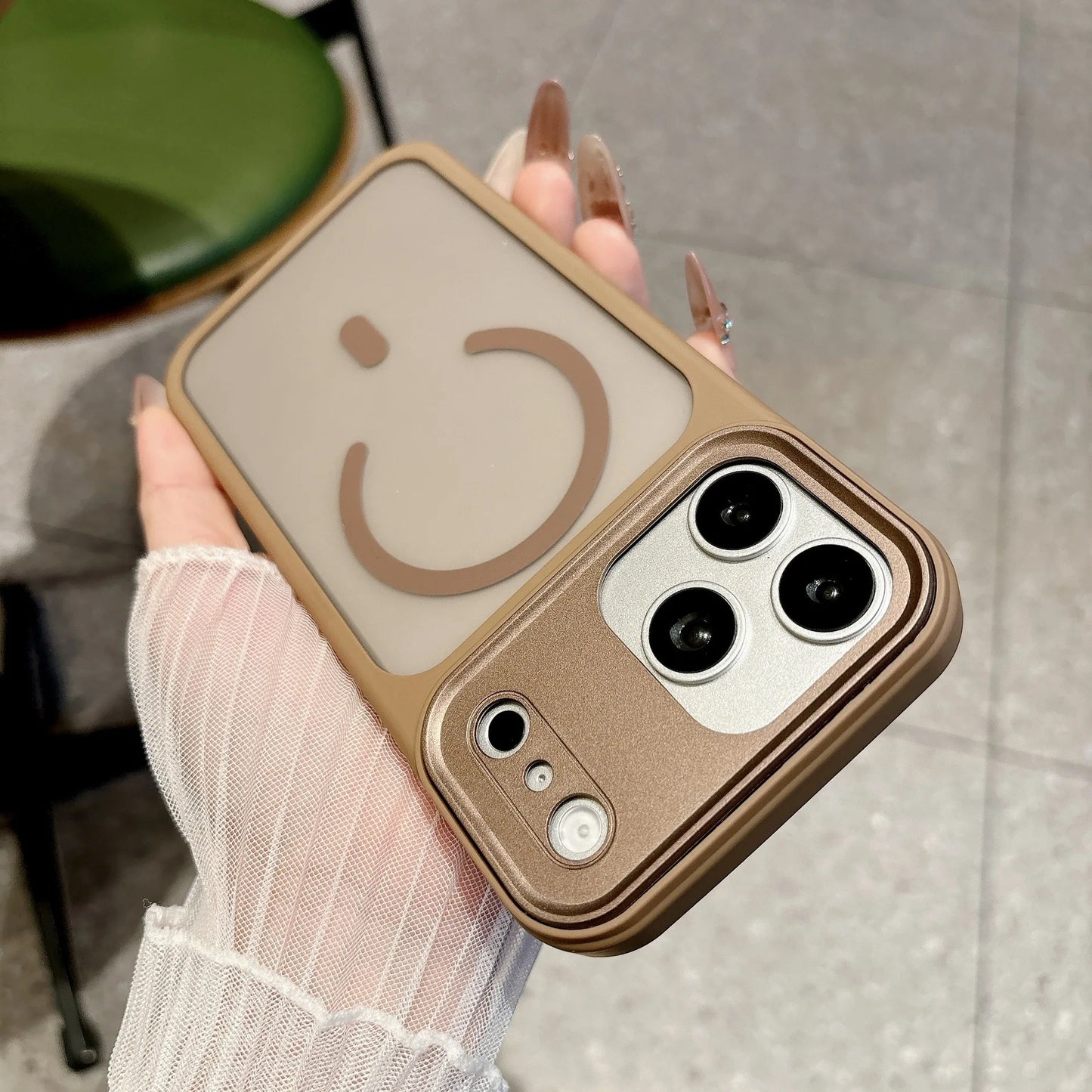 For 17 Pro Max Plain Matte Magnetic Protective Phone Case with AI Button