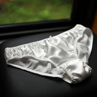 100% Mulberry Silk Underwear for Women – Antibacterial, Breathable & Ultra-Soft Briefs