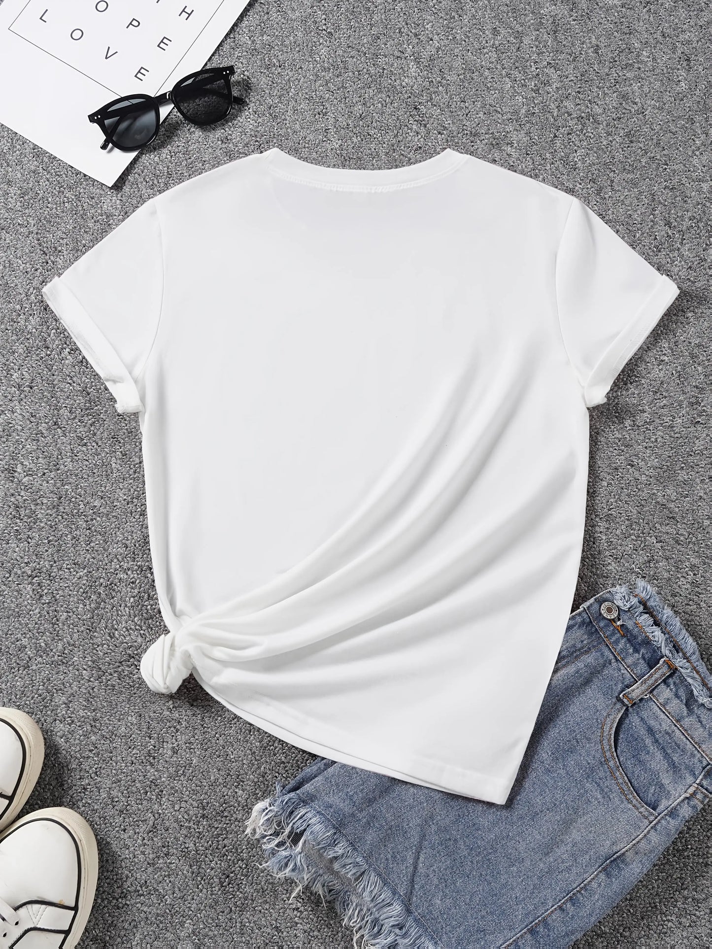 Letter Print Round Neck Short Sleeve T-Shirt – Minimalist Casual Women's Top