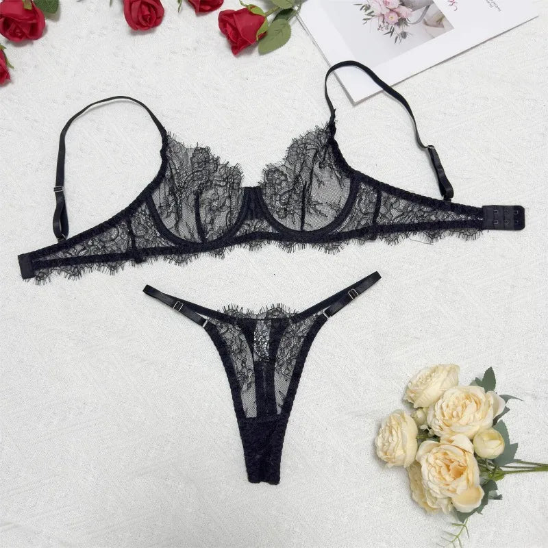Conjunto de Lencería Sexy con Encaje Transparente - Sujetador Sin Relleno y Braguita