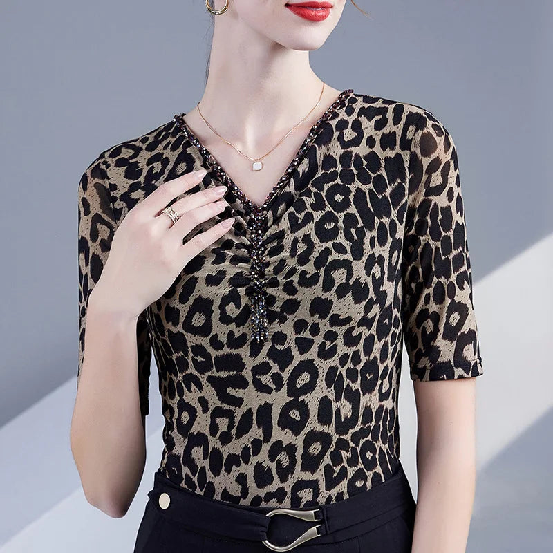 Embroidered Diamond Lace Long Sleeve Top – Loose Fit O-Neck Women's Tee