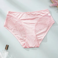 Panty de Encaje Triangular - Diseño Elegante y Cómodo