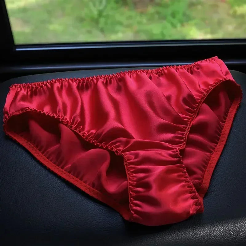 100% Mulberry Silk Underwear for Women – Breathable Mid-Rise Briefs | Hector & Maison