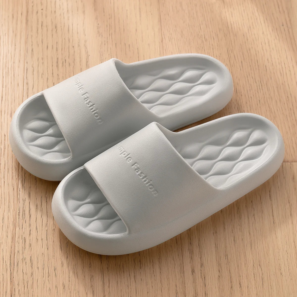 Men Trend New Summer Slippers Soft Non-slip Sole Cloud Sandals for Home Beach Indoor Outdoor