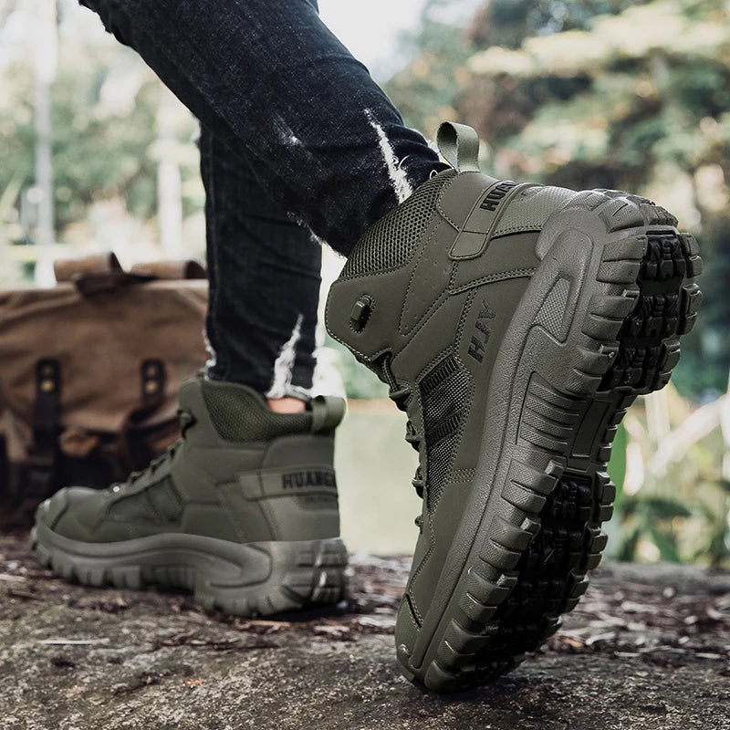 New Men's Boots Fashion Outdoor Boots Breathable Hiking Boots Autumn Shoes Sneakers lightweight Non-slip Men Desert Ankle Boots