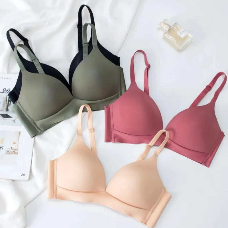 Japanese-Style Seamless Push-Up Bra – Wire-Free Deep V Bralette | 3/4 Cup | Sizes S–XXL