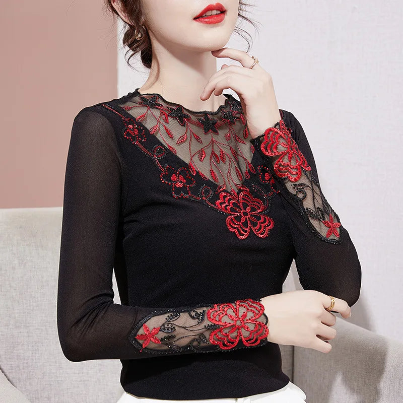 Elegant Lace Long Sleeve T-Shirt – Slim Fit Embroidered Floral Top
