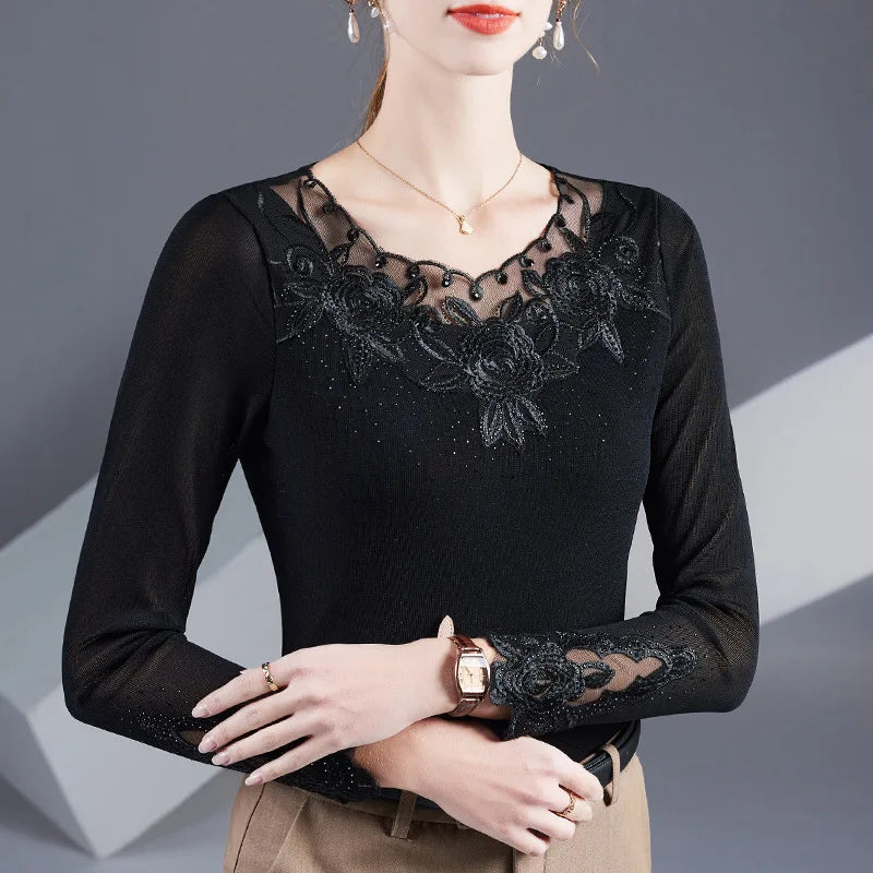 Embroidered Diamond Lace Long Sleeve Top – Loose Fit O-Neck Women's Tee