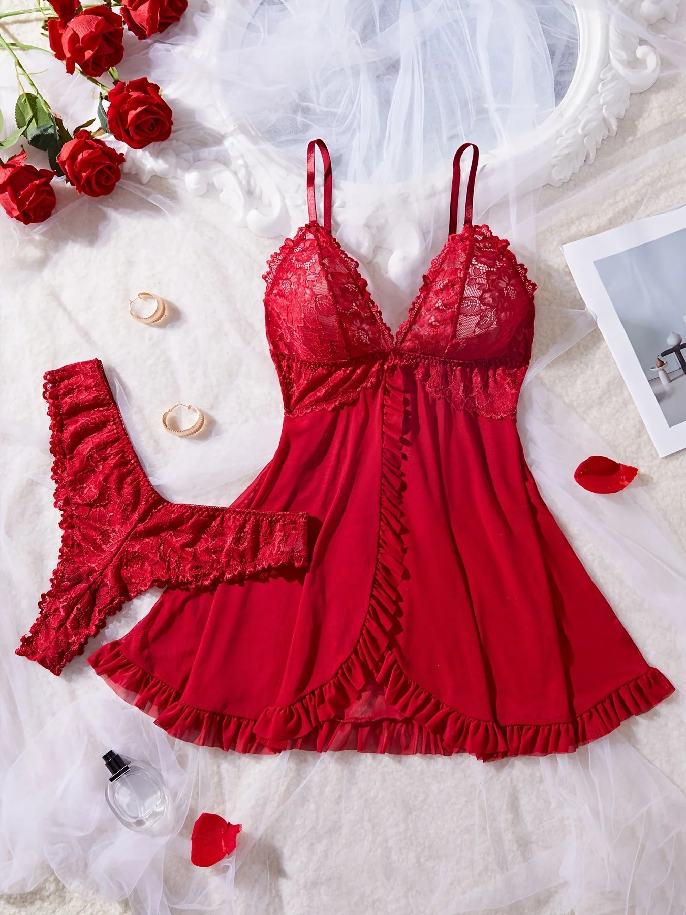 Conjunto de Lencería Sexy de Encaje para Mujer - Camisola Transparente con Panty a Juego