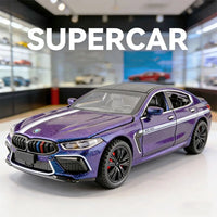 Modelo Auto BMW M8/M4 1:32 Aleación Diecast - Puertas Abren, Luz, Sonido y Pull Back Regalo Niños
