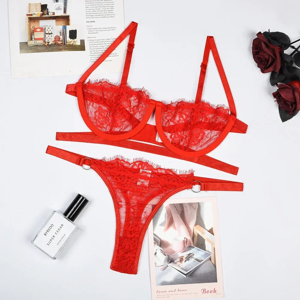 Conjunto de Lencería Bordado con Encaje - Sujetador Push Up y Braguita Transparente