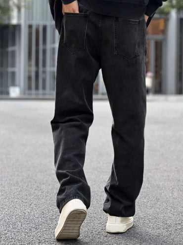 A top choice for autumn and winter transitions! Loose black men's jeans with inherent warmth, comfortable and versatile, suitabl