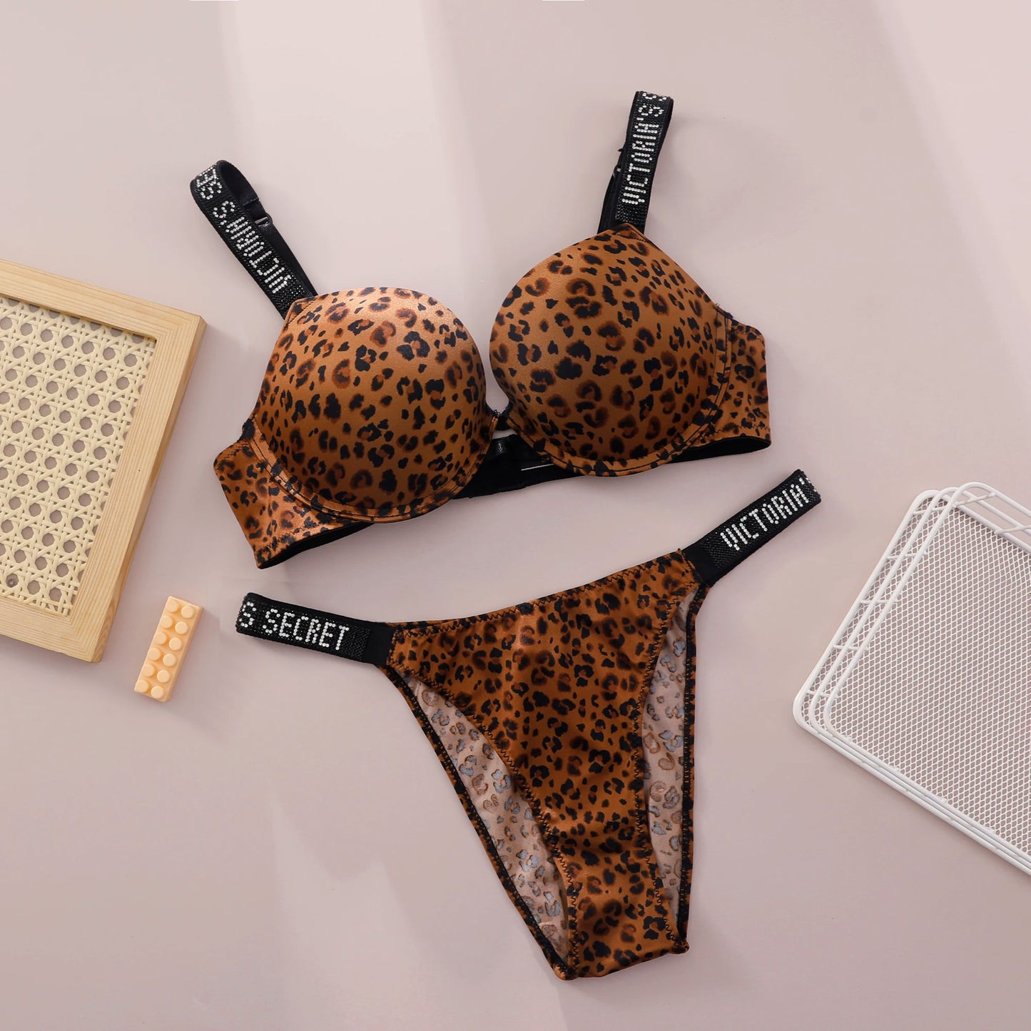 Lace Push-Up Bralette & Panty Set – Seamless, Breathable Lingerie Set | Everyday Comfort