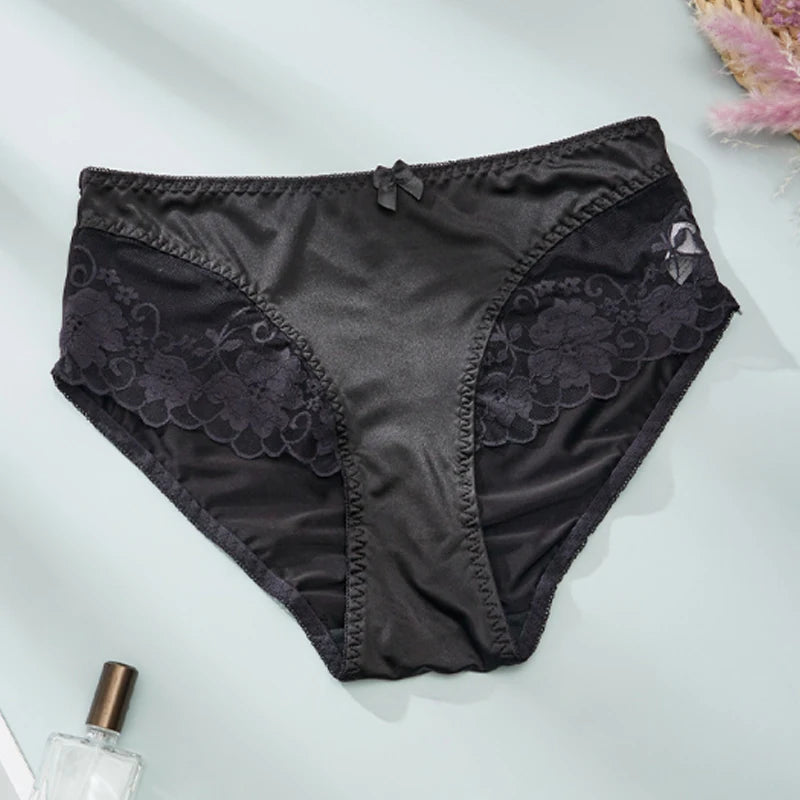 Panty de Encaje Triangular - Diseño Elegante y Cómodo