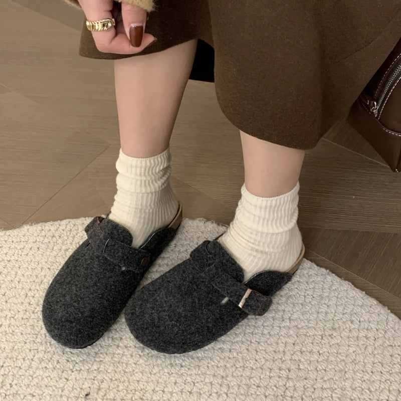 Pantuflas de Fieltro con Base de Corcho para Mujer - Zuecos Cerrados Cálidos con Forro de Felpa