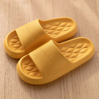 Men Trend New Summer Slippers Soft Non-slip Sole Cloud Sandals for Home Beach Indoor Outdoor