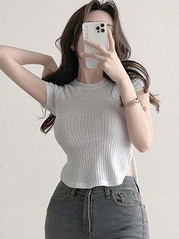 Camiseta Mujer Coreana Acanalada - Cuello Redondo Slim Fit con Abertura Verano 2025