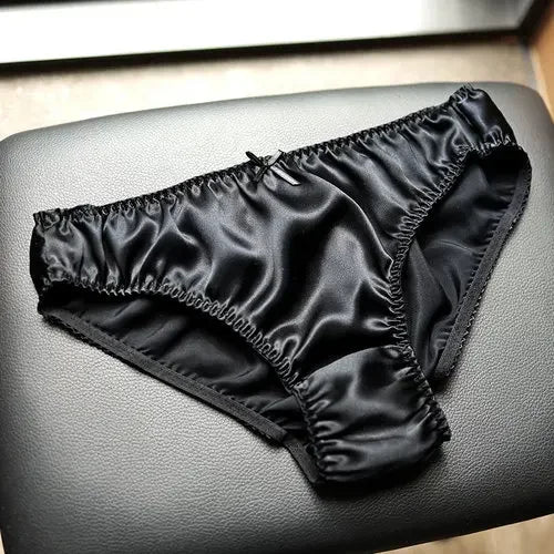 100% Mulberry Silk Underwear for Women – Antibacterial, Breathable & Ultra-Soft Briefs