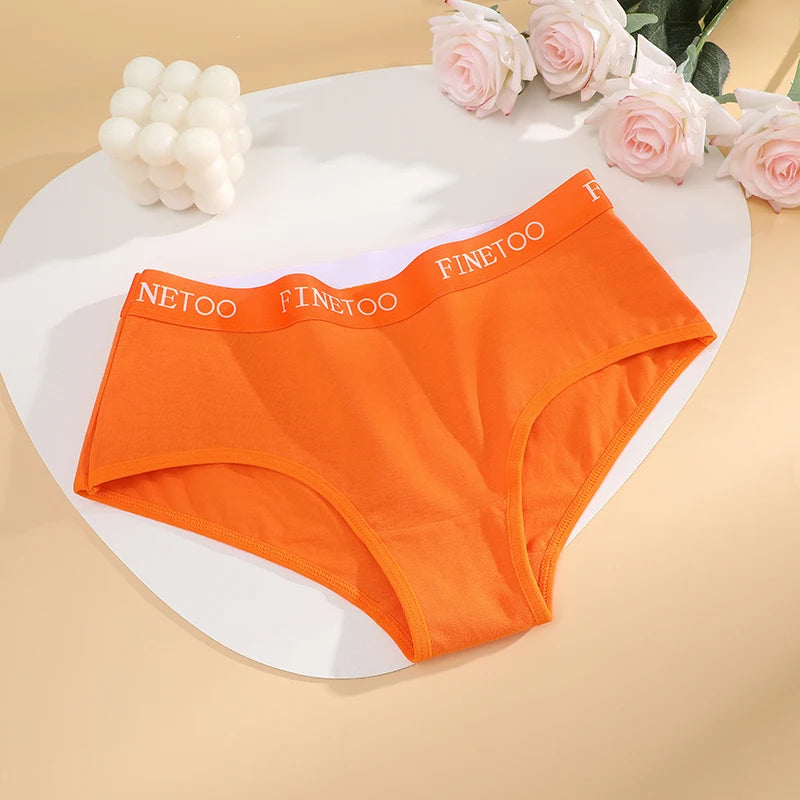 Panties Triangulares de Algodón FINETOO - Tiro Bajo con Realce de Cadera