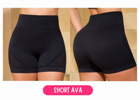 Pantalones colombianos levantando cola